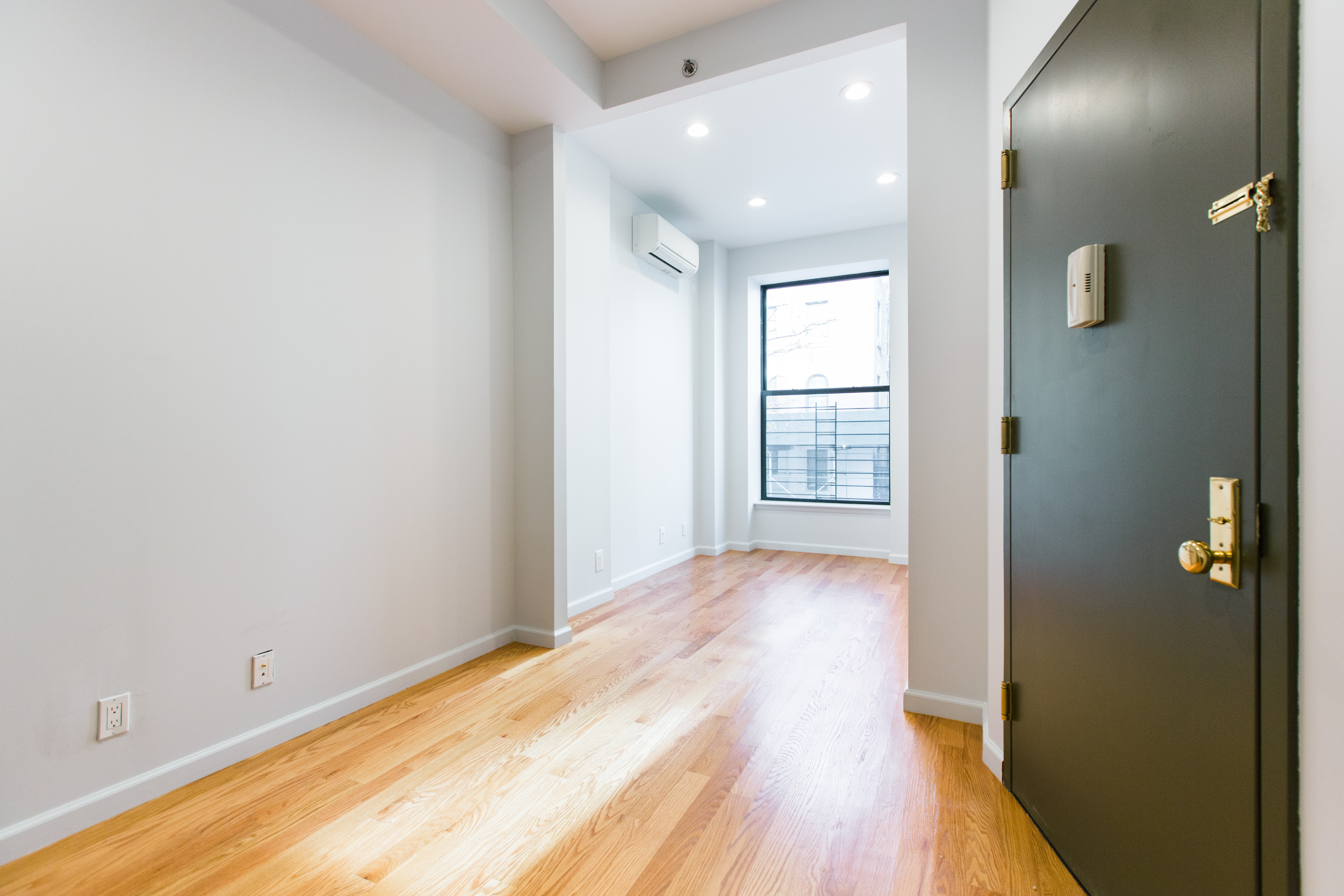 164 West 123rd Street, Unit 1 Manhattan, NY 10027 - Photo 4 of 6