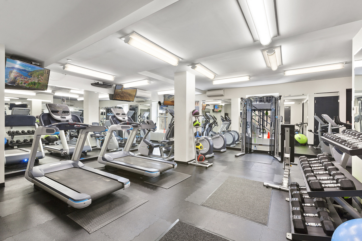 92 Morningside Avenue, Unit 5B Manhattan, NY 10027 - Photo 11 of 12