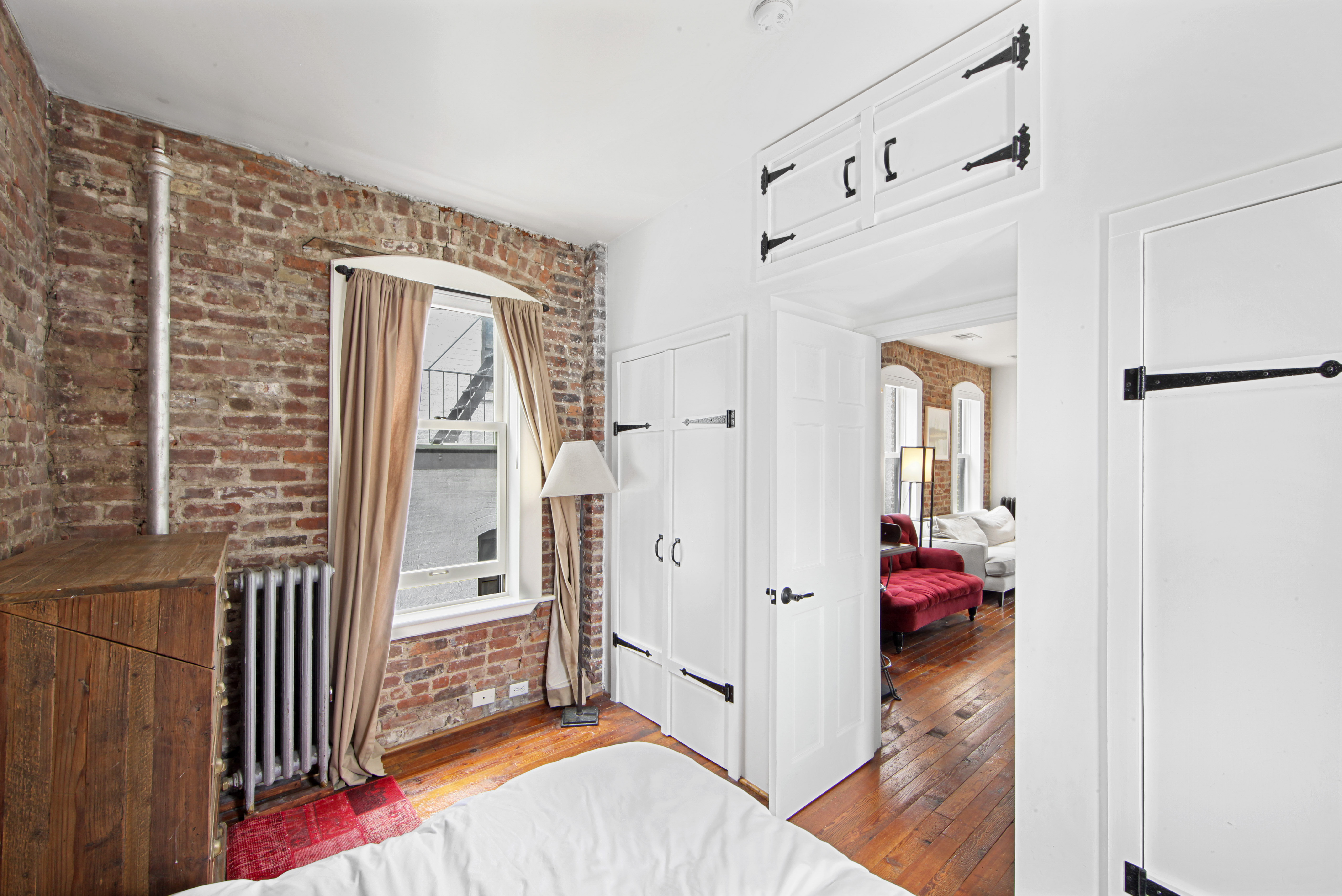 92 Perry Street, Unit 18 Manhattan, NY 10014 - Photo 14 of 16