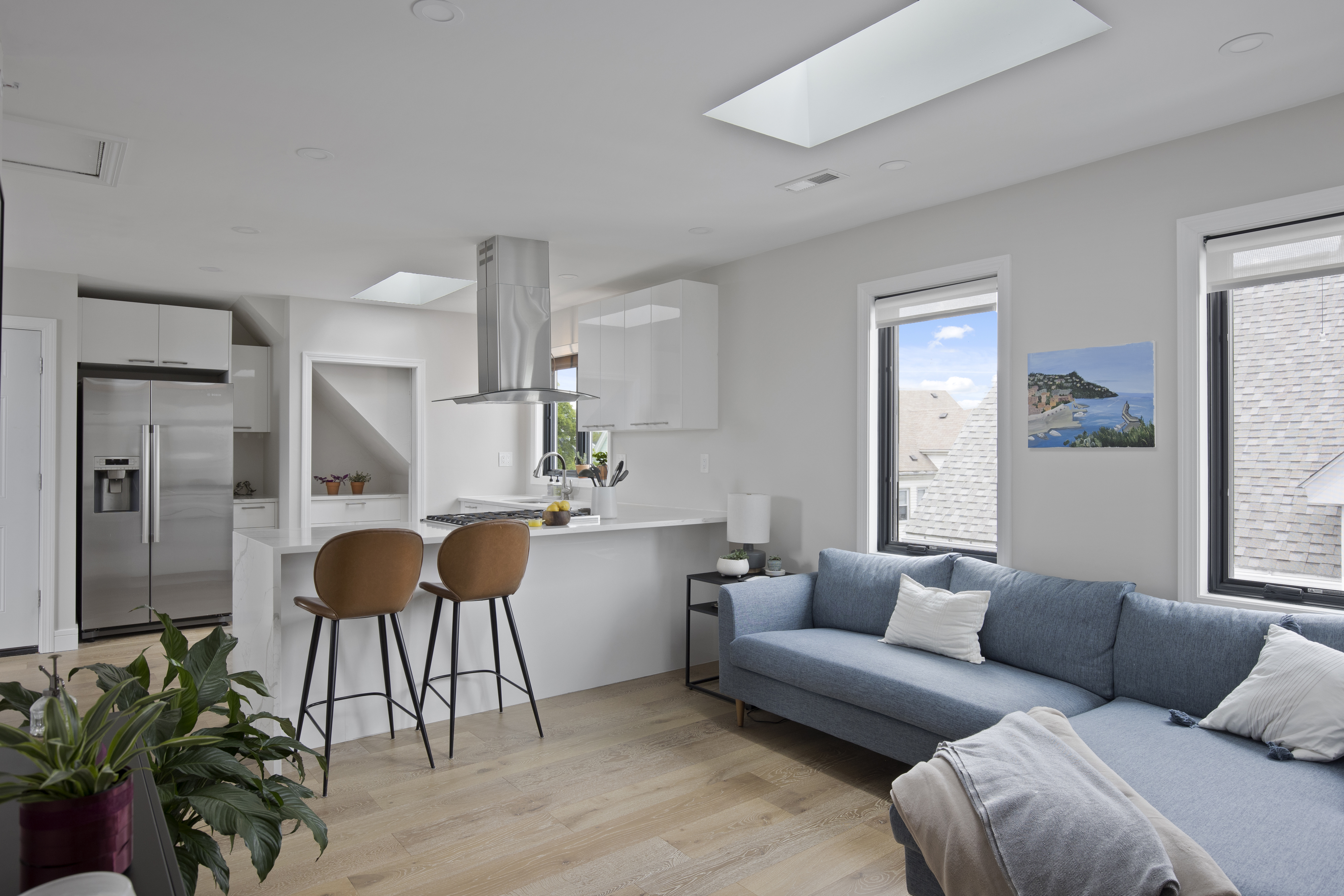 134 Holton Street, Unit 3 Brighton, MA 02135 - Photo 3 of 20