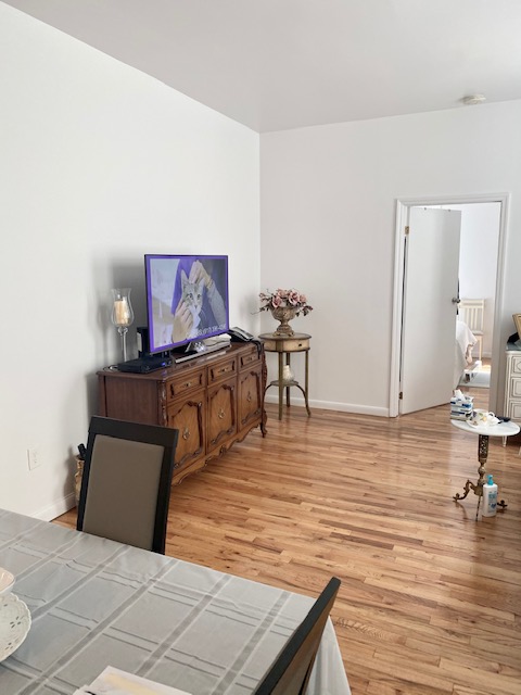 31-41 44th Street, Unit 1R Queens, NY 11103 - Photo 4 of 8