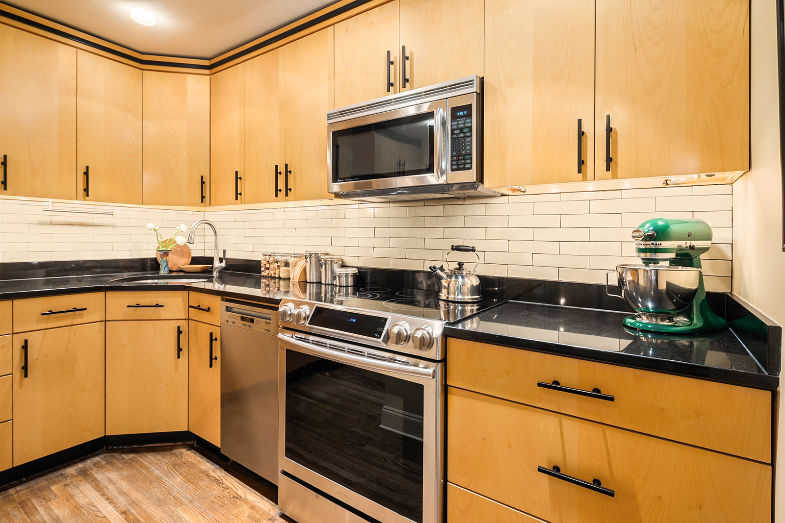 230 Central Park West, Unit 7E Manhattan, NY 10024 - Photo 3 of 15