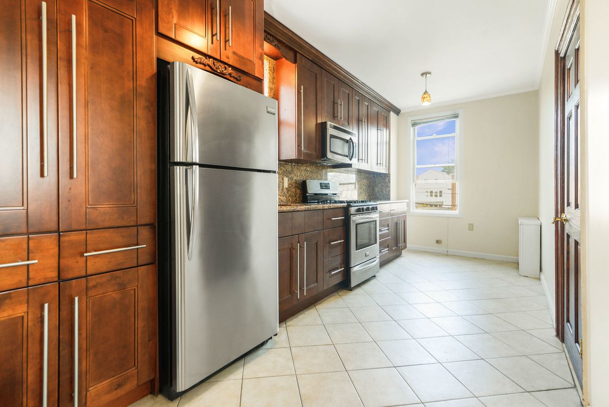 34-25 57th Street, Unit 2 Queens, NY 11377 - Photo 6 of 7