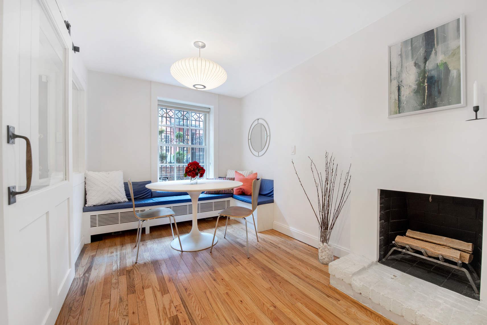 314 East 81st Street Manhattan, NY 10028 - Photo 3 of 26