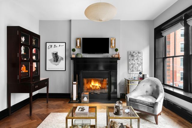 $2,000,000 | 211 Elizabeth Street, Unit 3E | NoLita