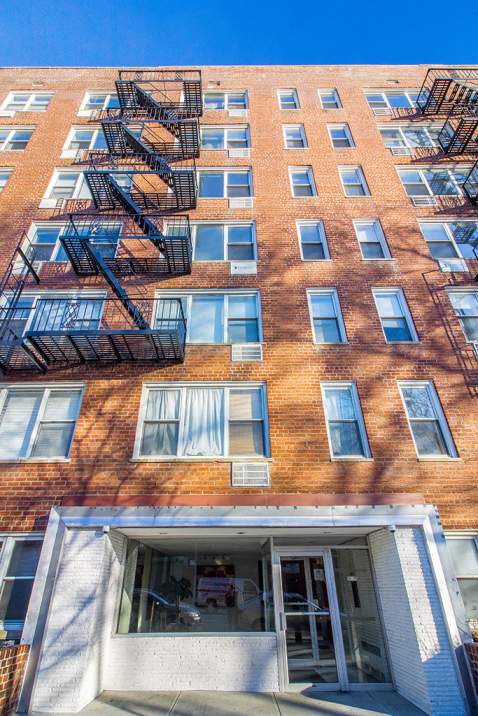 50-15 39th Street, Unit 4C Queens, NY 11104 - Photo 8 of 9