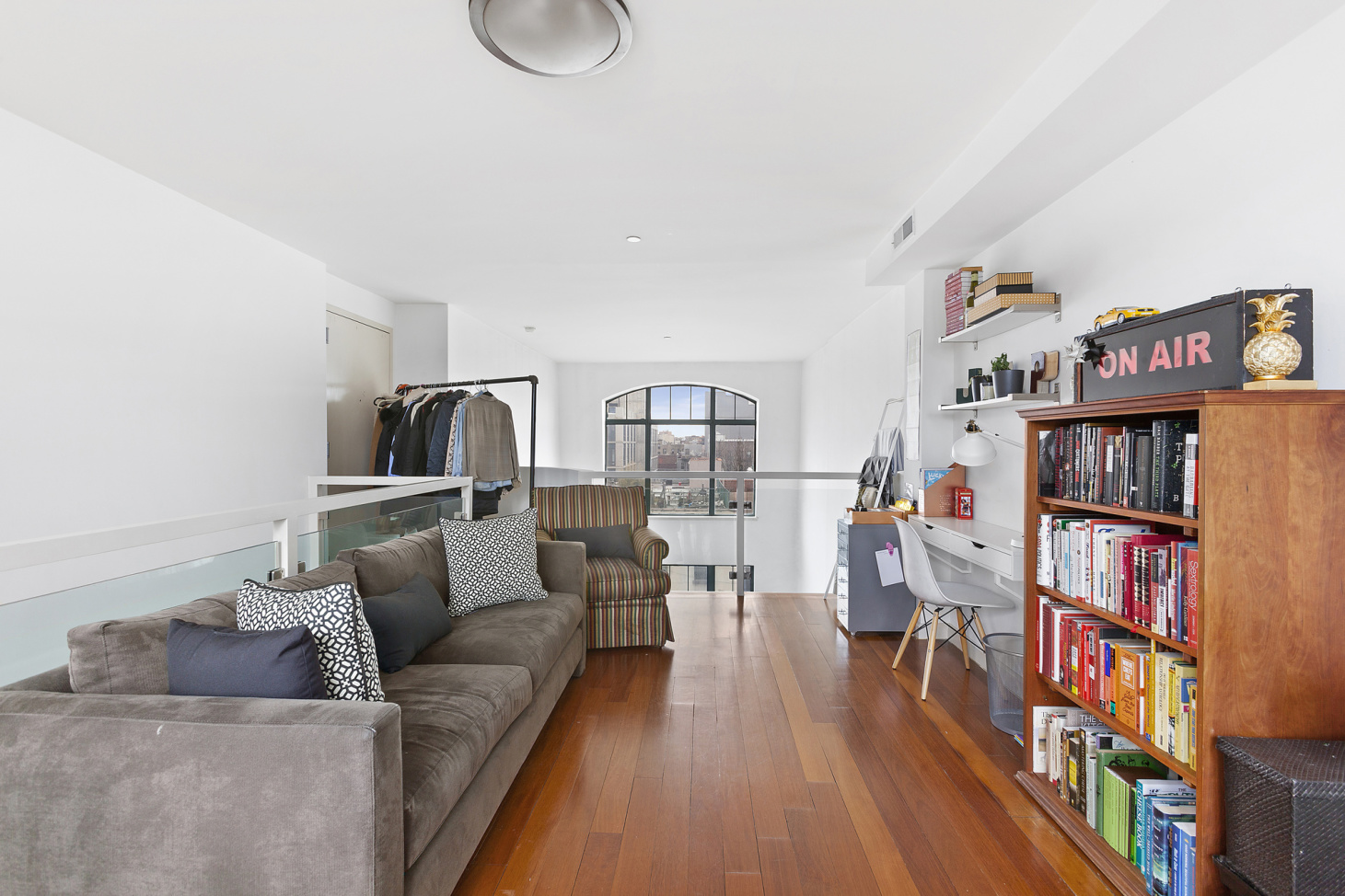 76 Roebling Street, Unit 4A Brooklyn, NY 11211 - Photo 3 of 8