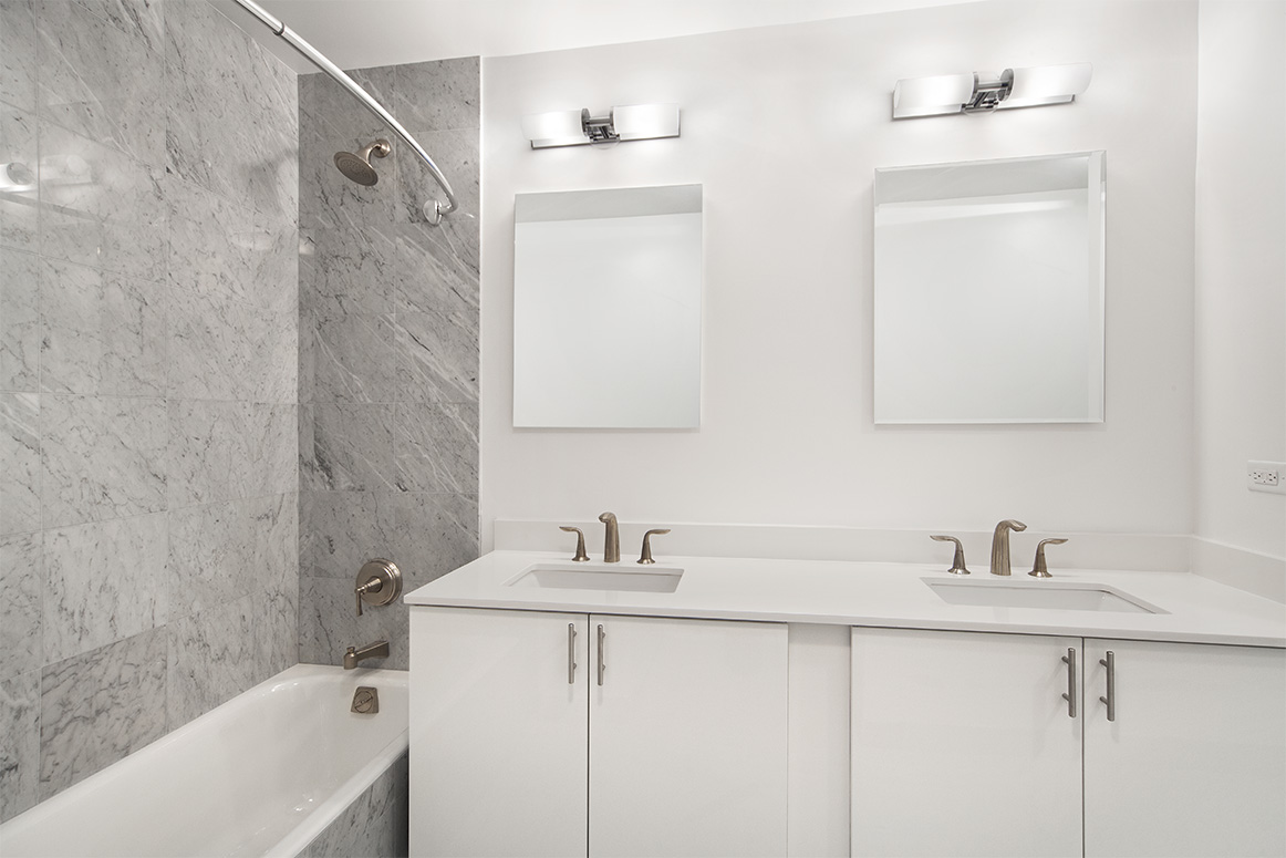 1965 Broadway, Unit 17C Manhattan, NY 10023 - Photo 4 of 6