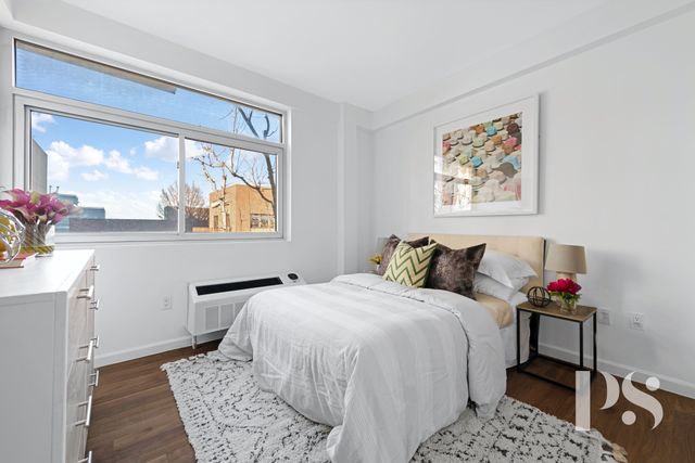 $1,100,000 | 154 Skillman Avenue, Unit 4A | Williamsburg