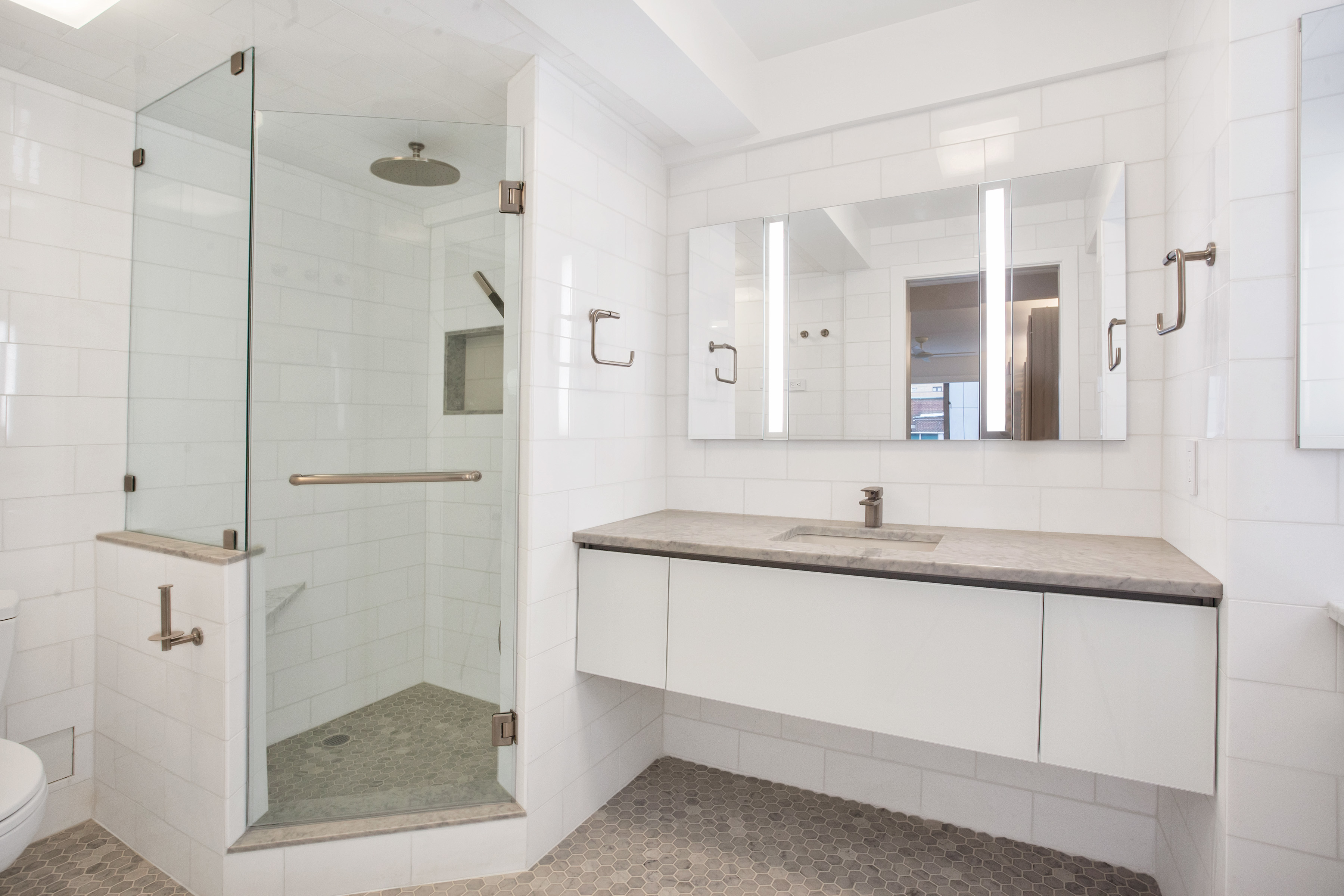 200 East 57th Street, Unit 7M Manhattan, NY 10022 - Photo 9 of 17