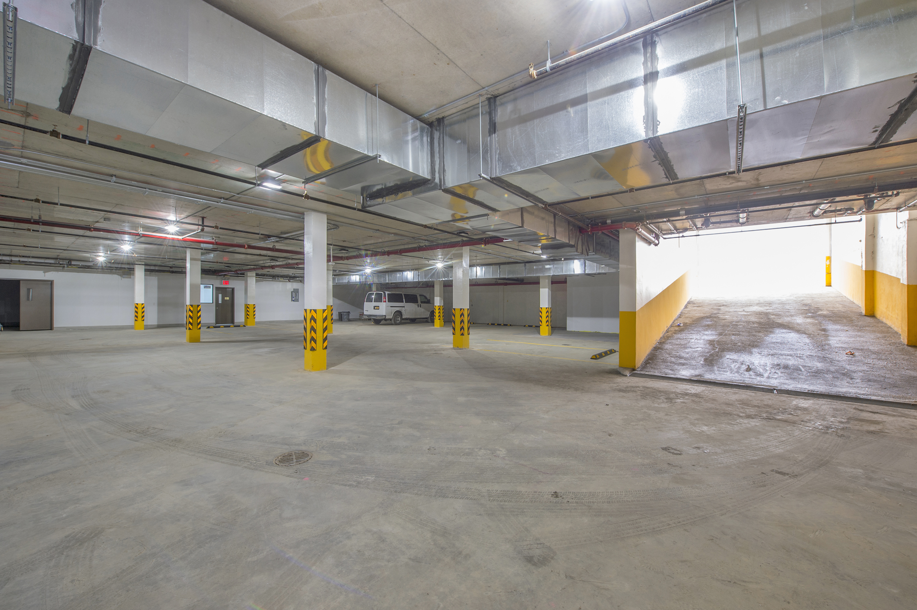 62-41 Forest Avenue, Unit 3D Queens, NY 11385 - Photo 2 of 5