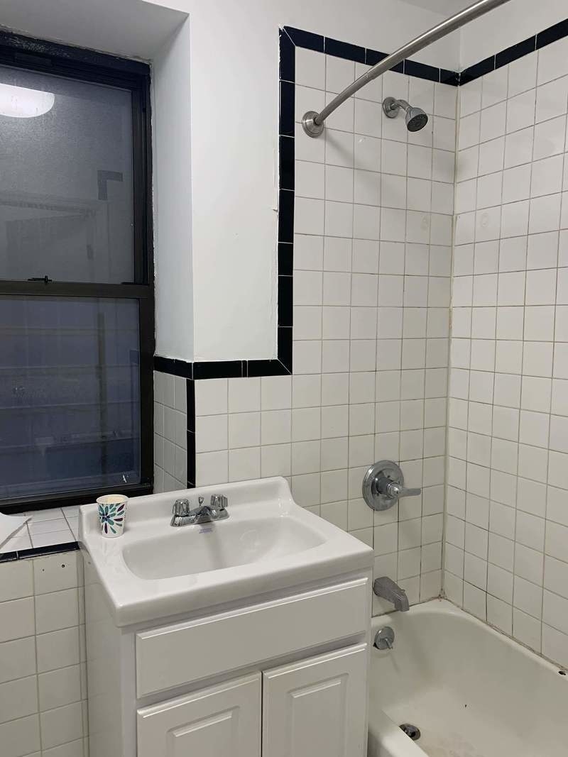 8 Manhattan Avenue, Unit B Manhattan, NY 10025 - Photo 4 of 7