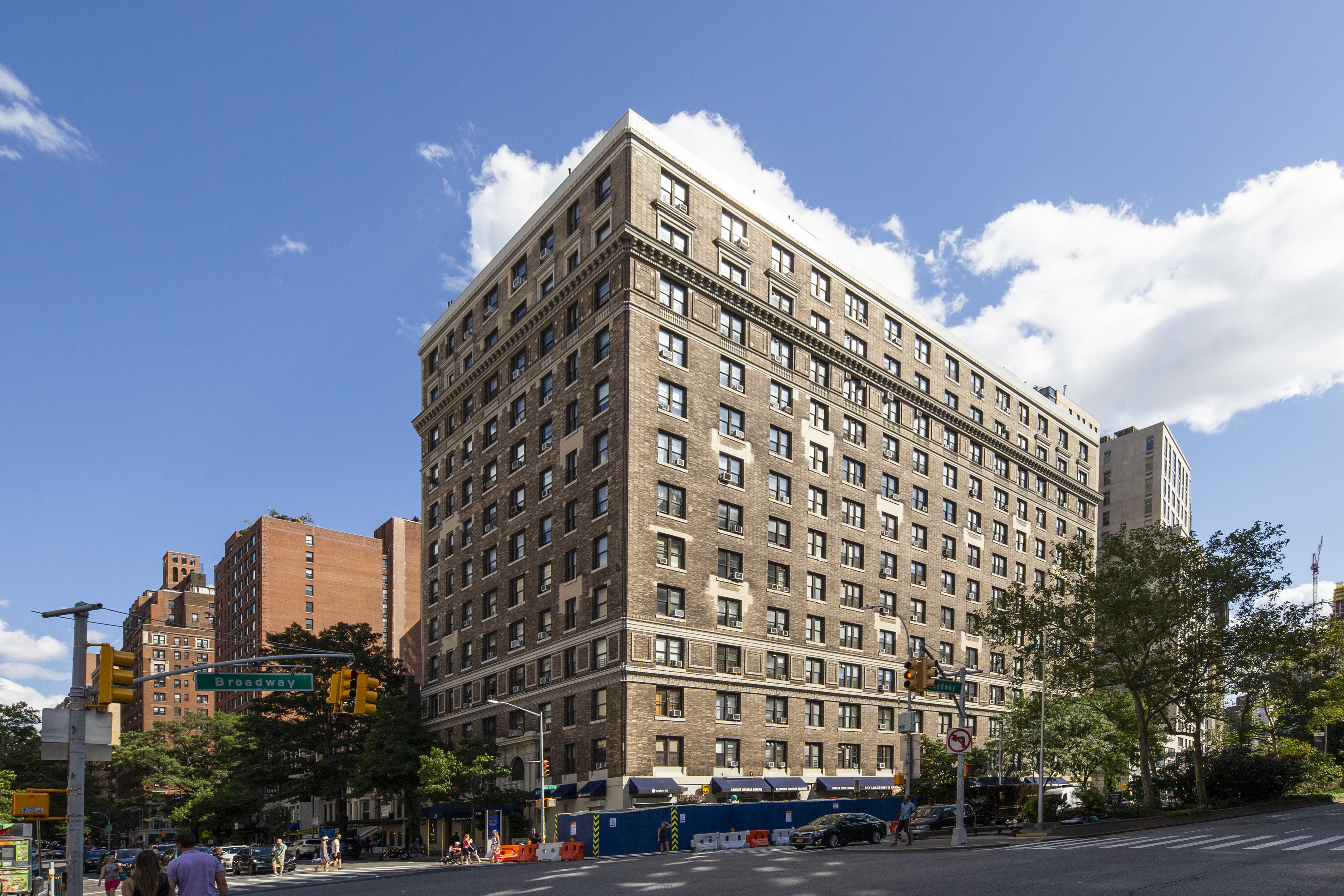 230 West 79th Street, Unit 73S Manhattan, NY 10024 - Photo 18 of 19