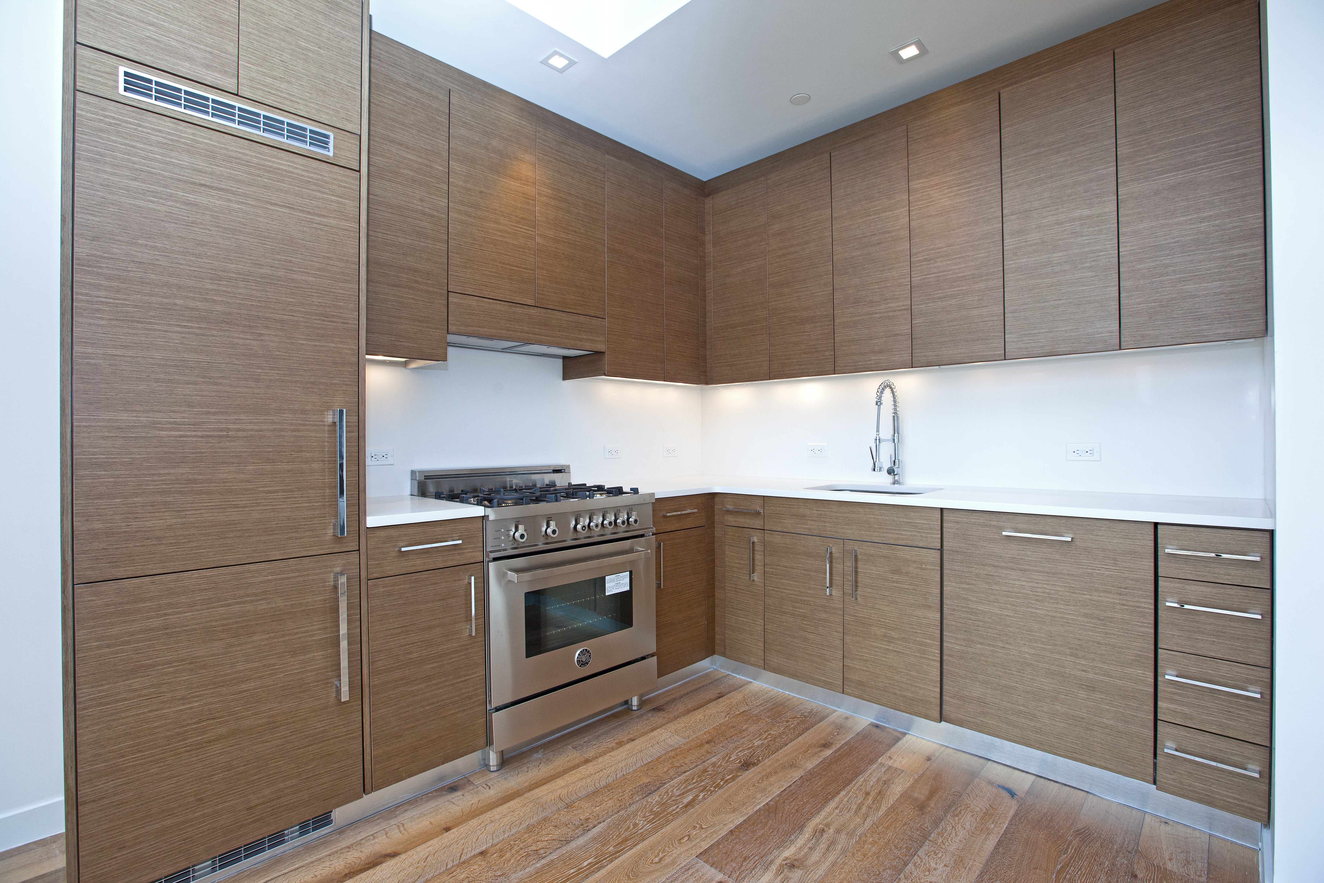 325 Lexington Avenue, Unit 28D Manhattan, NY 10016 - Photo 2 of 9