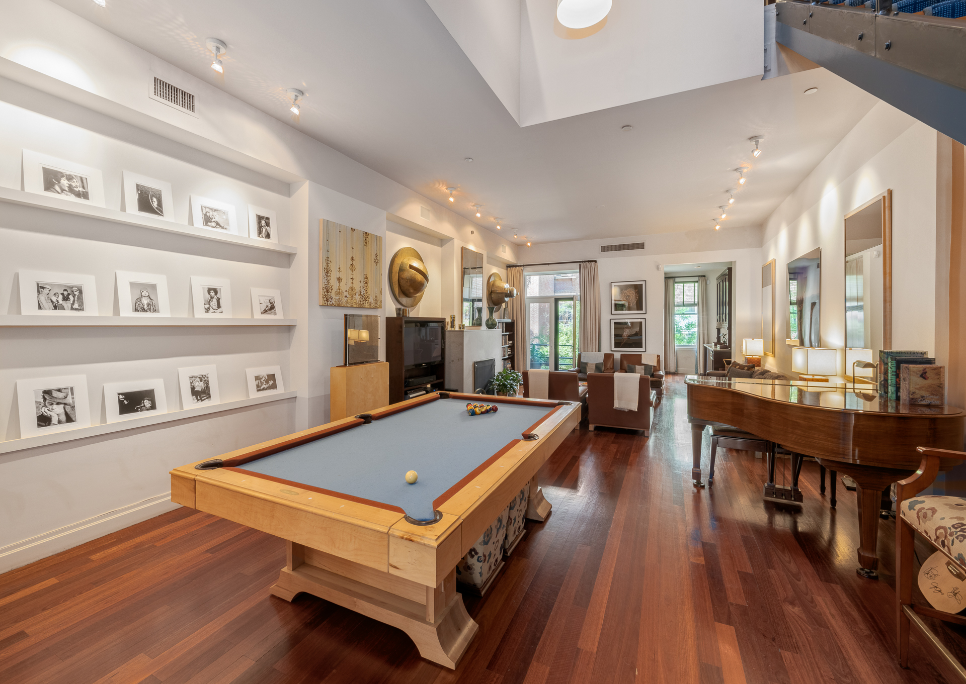 15 West 89th Street Manhattan, NY 10024 - Photo 2 of 26