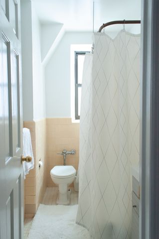 $139,000 | 3015 Riverdale Avenue, Unit 1F | Spuyten Duyvil