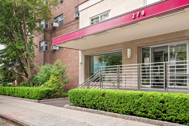 $432,000 | 270 Jay Street, Unit 5G | Downtown Brooklyn