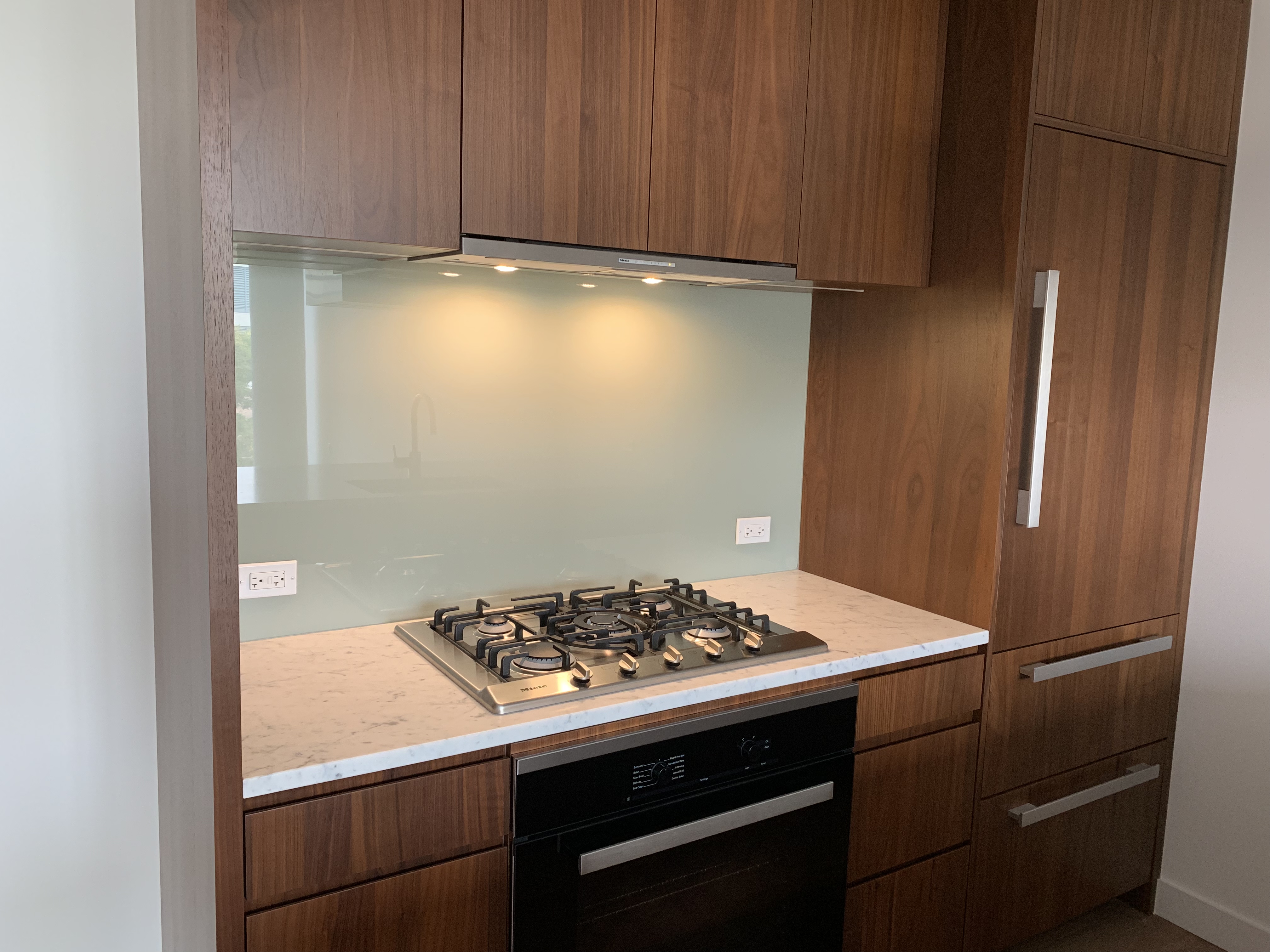 21-30 44th Drive, Unit 4B Queens, NY 11101 - Photo 4 of 11