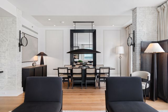 $5,550,000 | 465 Washington Street | TriBeCa