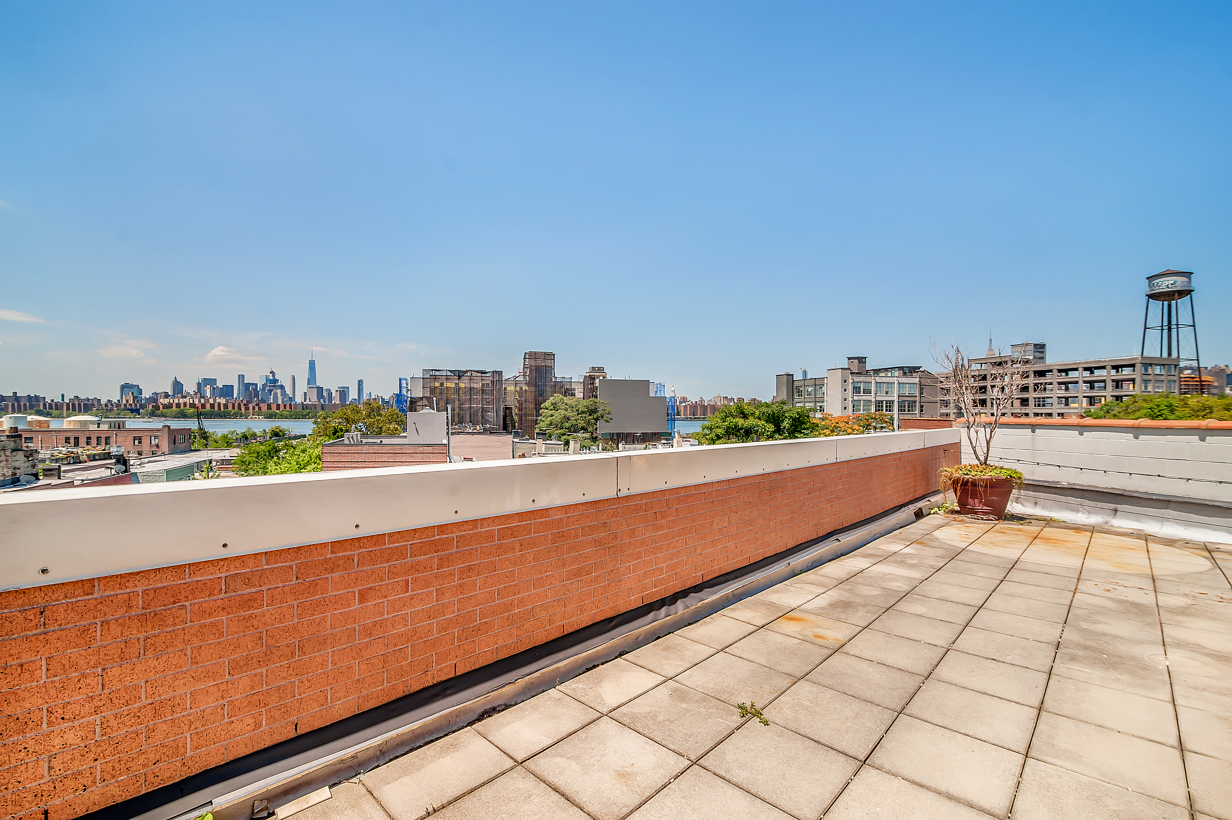 76 Franklin Street, Unit 4R Brooklyn, NY 11222 - Photo 11 of 14