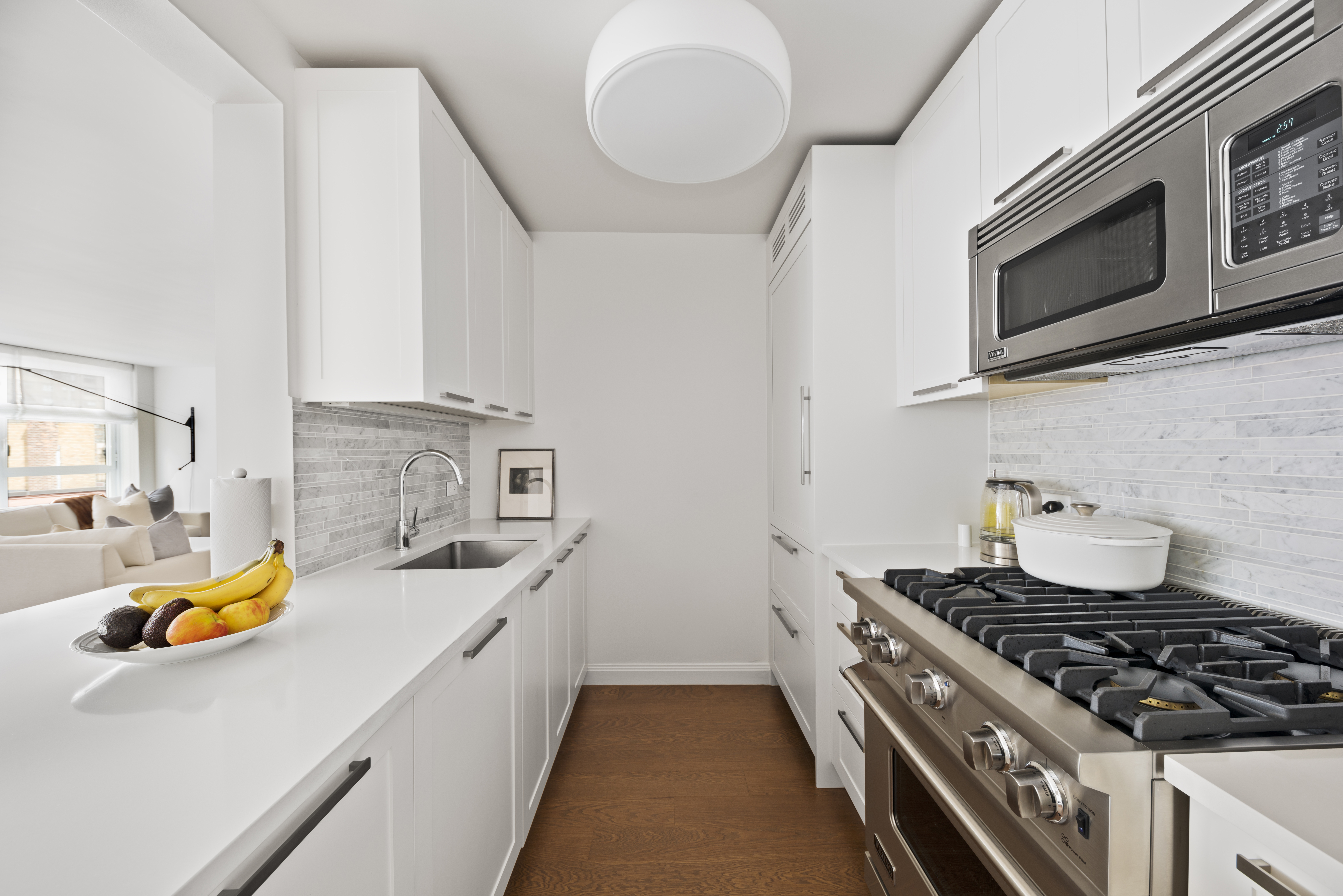 200 East 94th Street, Unit 522 Manhattan, NY 10128 - Photo 4 of 15