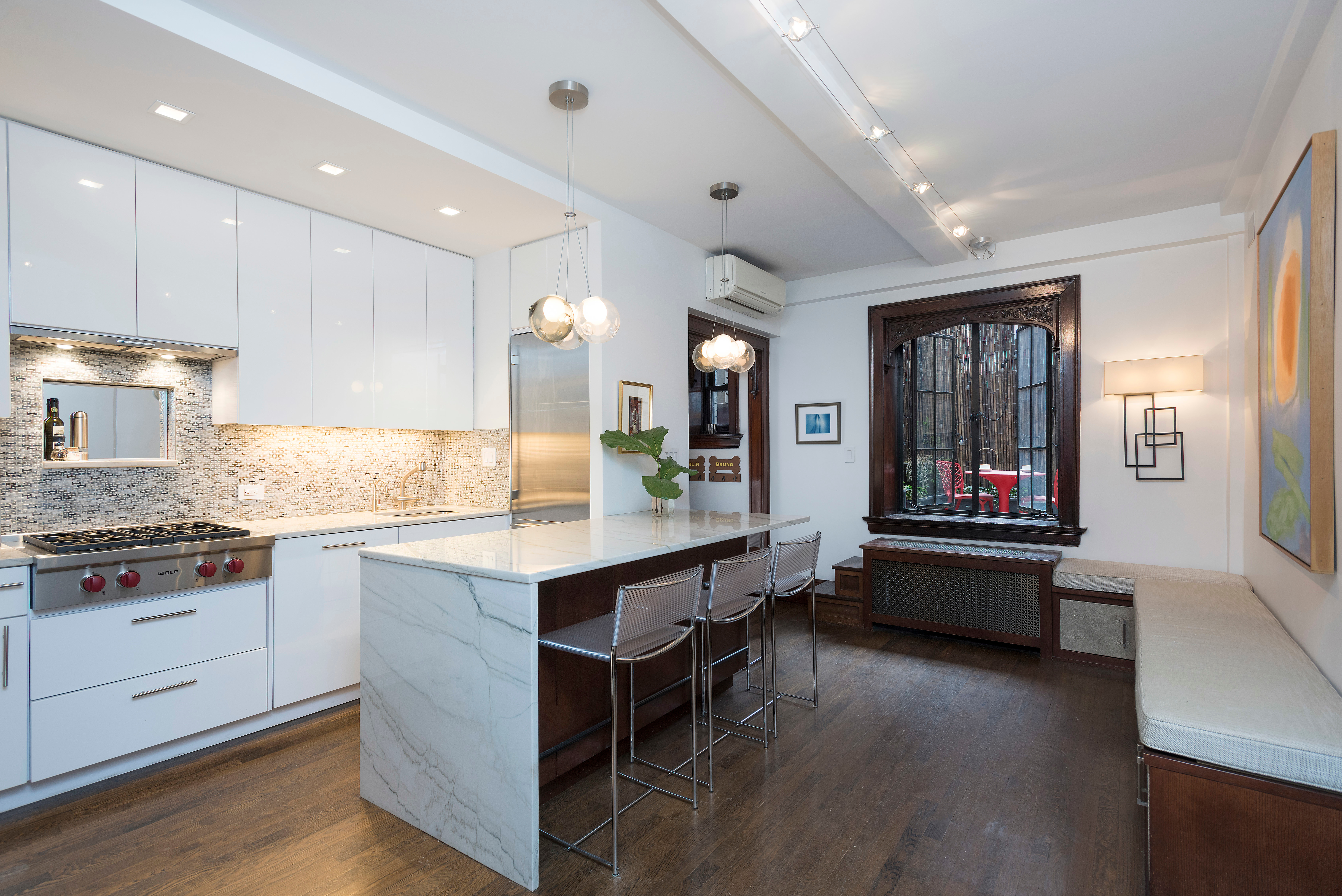 1 West 67th Street, Unit 316 Manhattan, NY 10023 - Photo 4 of 15