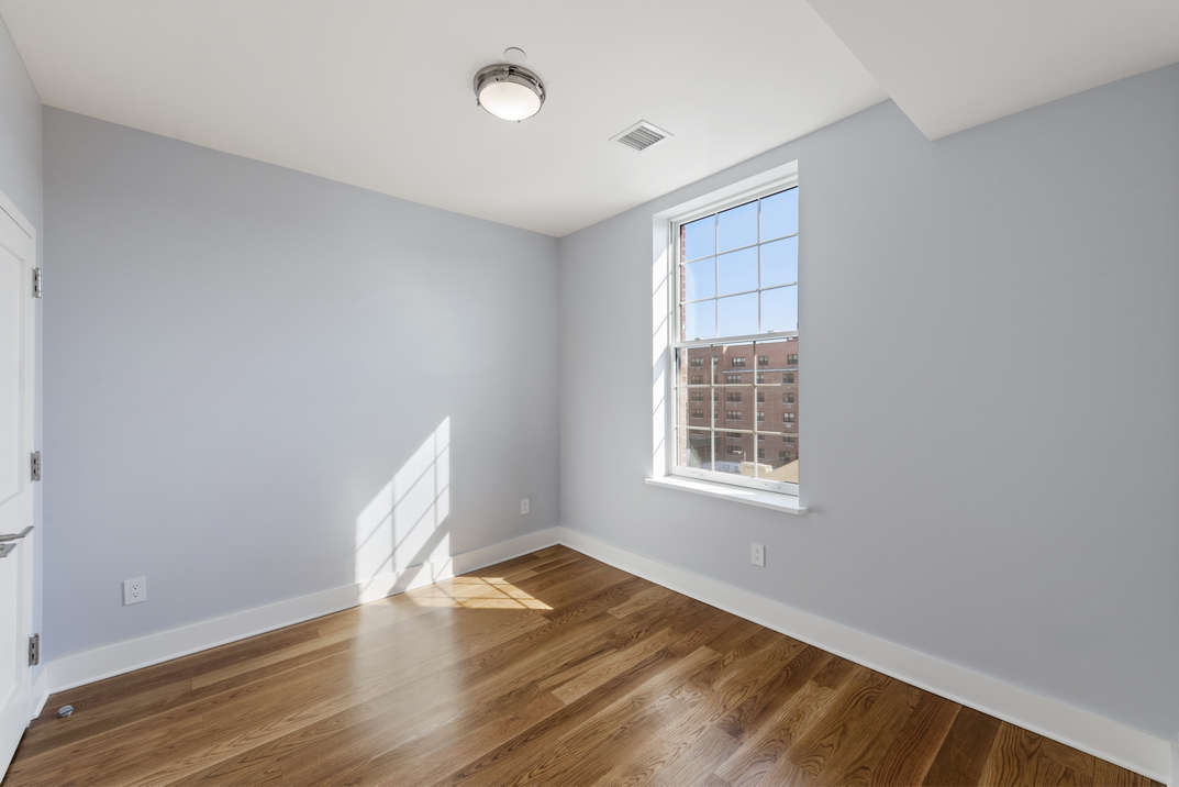 25 Lexington Avenue, Unit 401 Brooklyn, NY 11238 - Photo 7 of 10