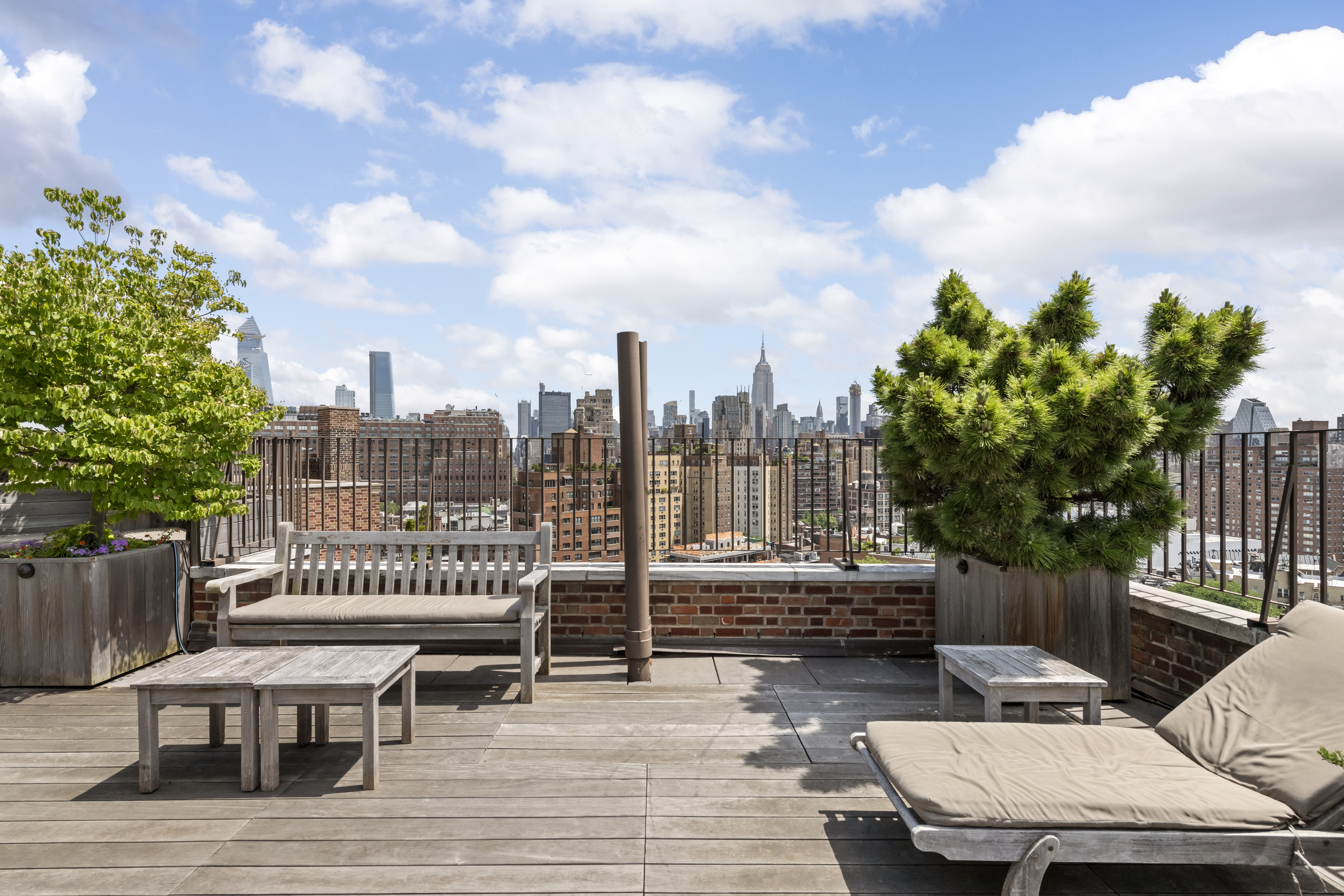 302 West 12th Street, Unit 3A Manhattan, NY 10014 - Photo 10 of 16