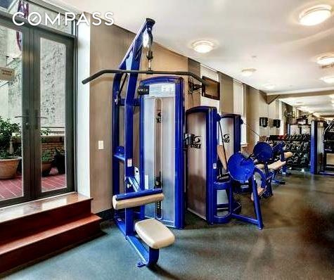 1 Hanson Place, Unit 13E Brooklyn, NY 11243 - Photo 7 of 10