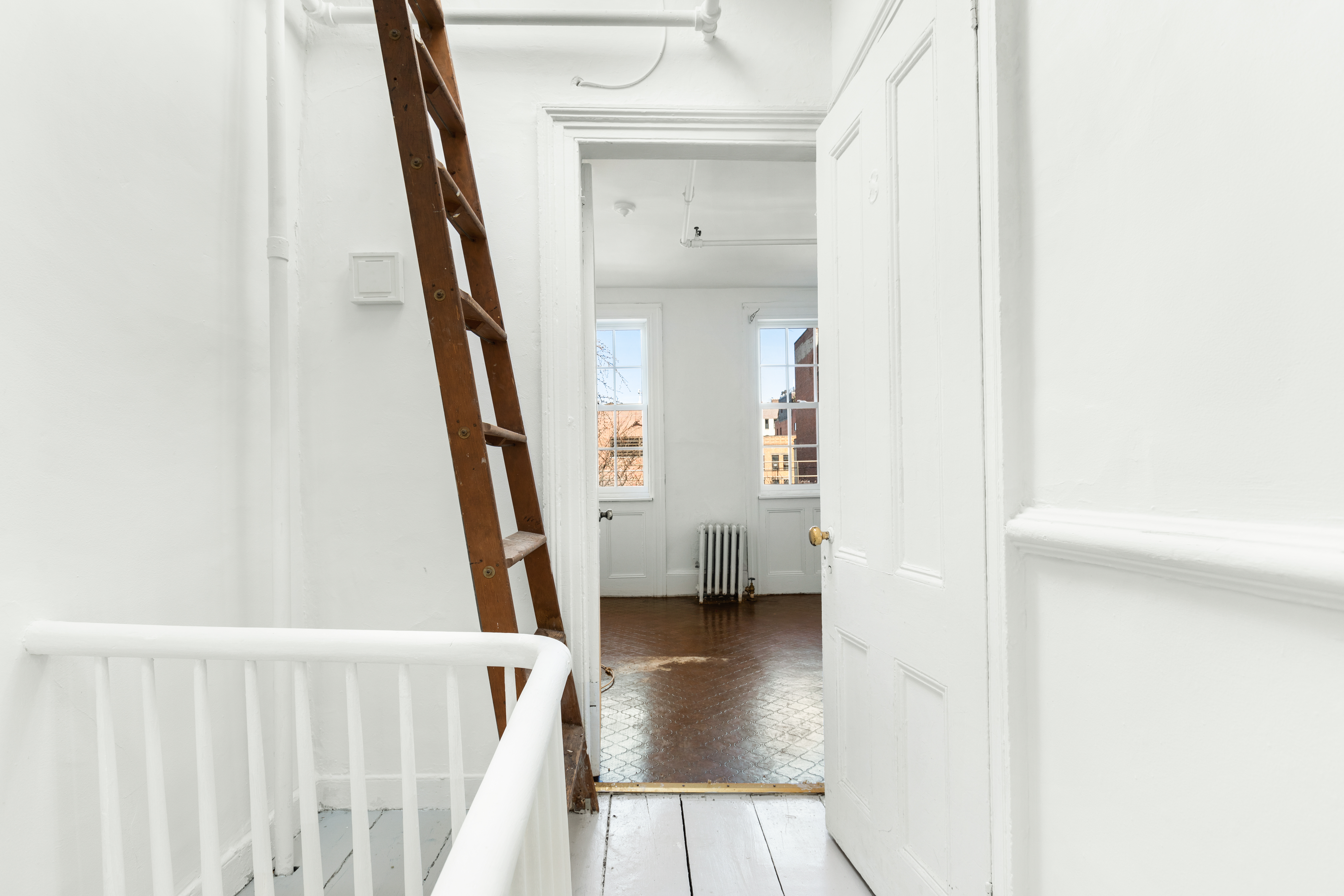 232 West 10th Street Manhattan, NY 10014 - Photo 14 of 19