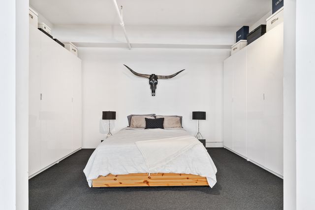 $1,089,000 | 360 West 36th Street, Unit 10NE | Hudson Yards