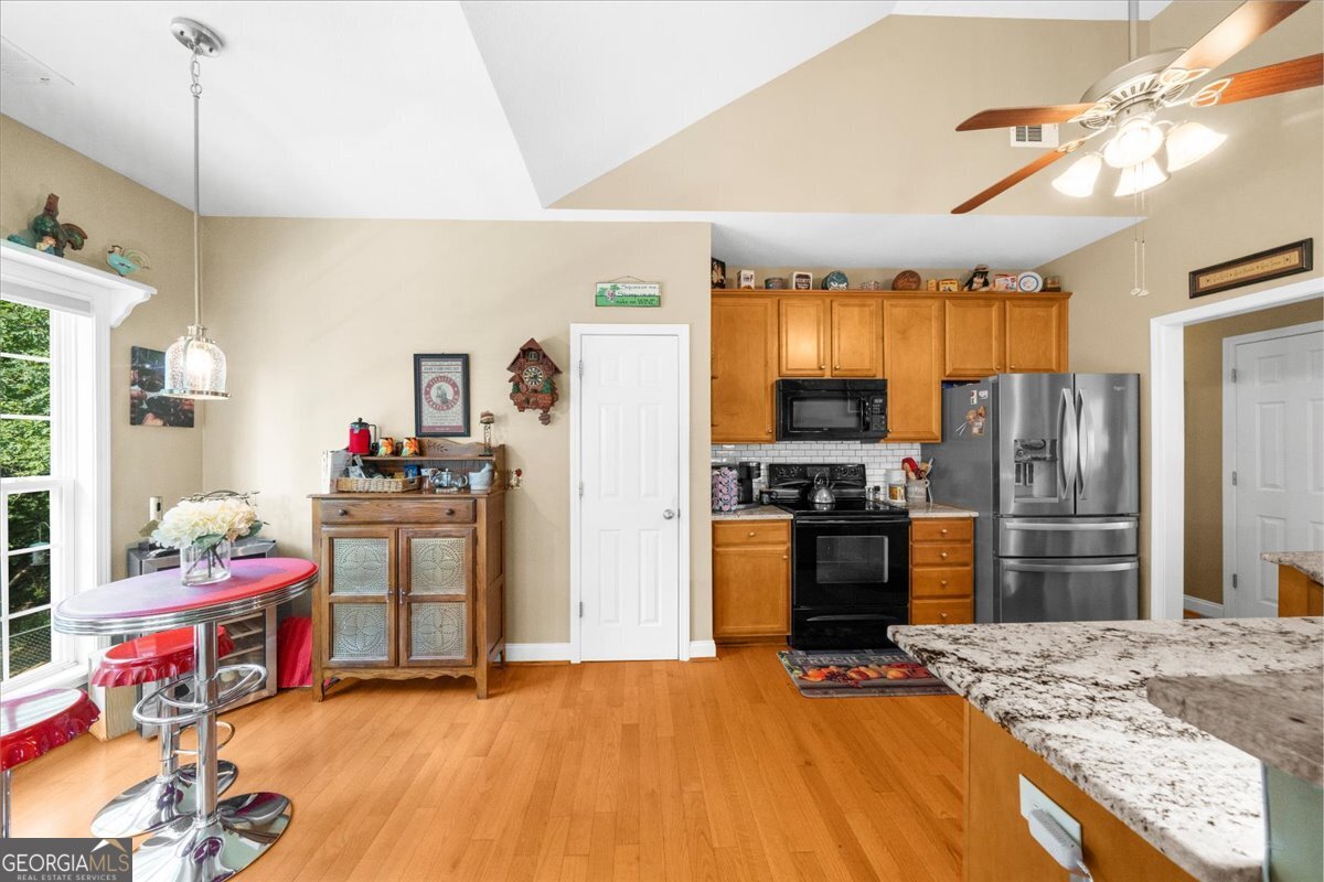 221 Timber Ridge Drive Clarkesville, GA 30523 - Photo 12 of 59 Gallery Image 12