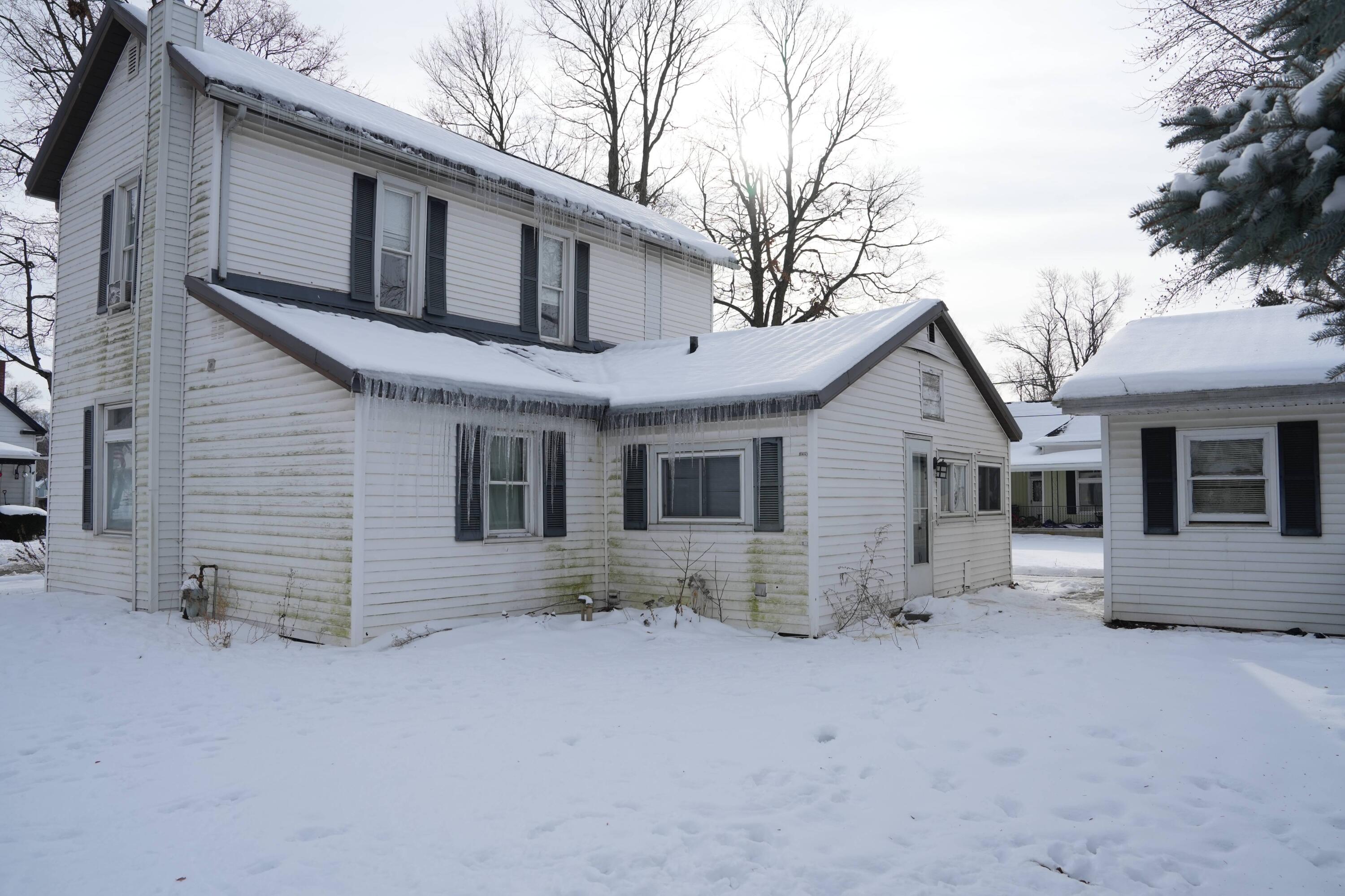 1002 Franklin Avenue Rochester, IN 46975 - Photo 15 of 15 a view of a house with a yard
