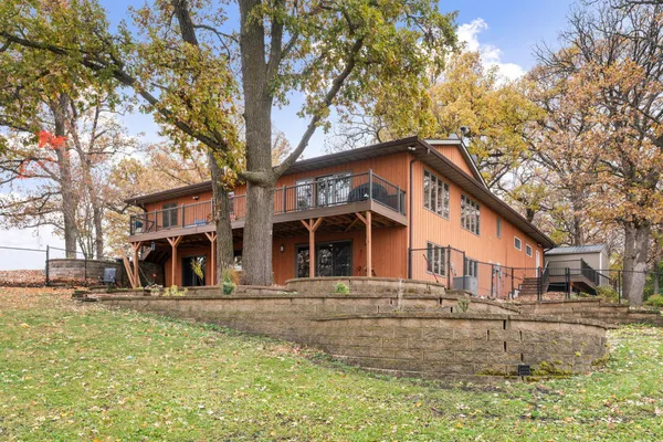 $650,000 | 74500 240th Street, Albert Lea, MN 56007