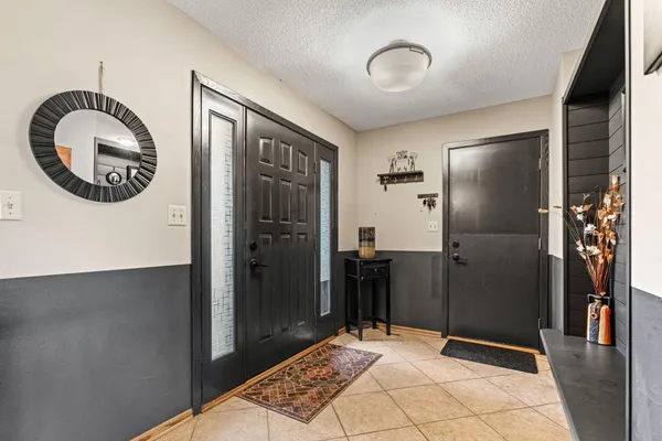 $650,000 | 74500 240th Street, Albert Lea, MN 56007