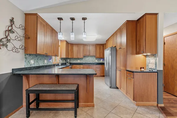 $650,000 | 74500 240th Street, Albert Lea, MN 56007