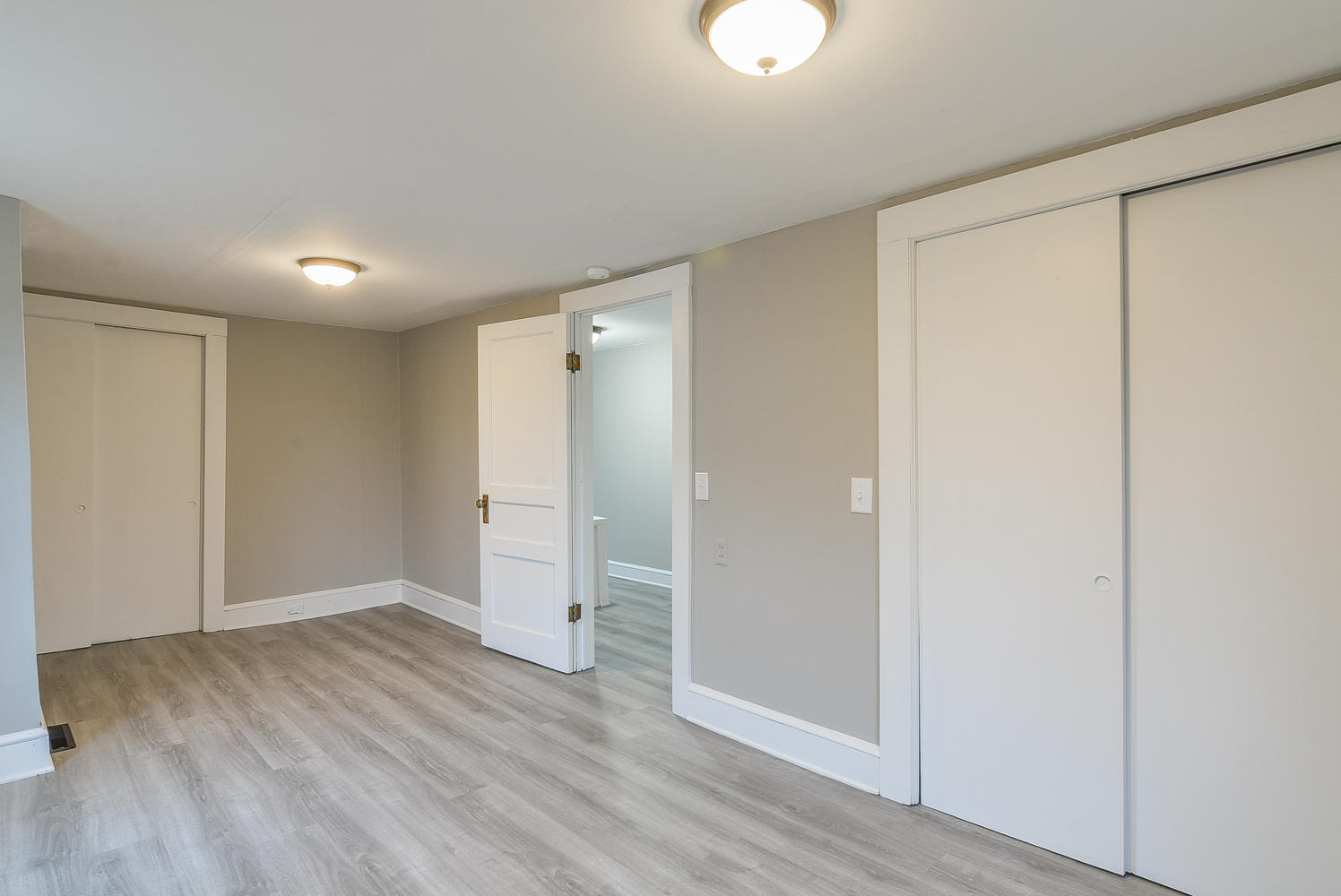 310 8th Street Erwin, TN 37650 - Photo 28 of 40 310 8th bedroom 4-3