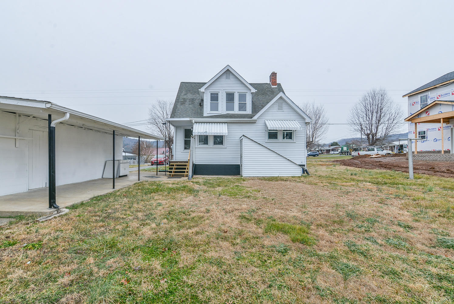 310 8th Street Erwin, TN 37650 - Photo 34 of 40 310 8th rear center