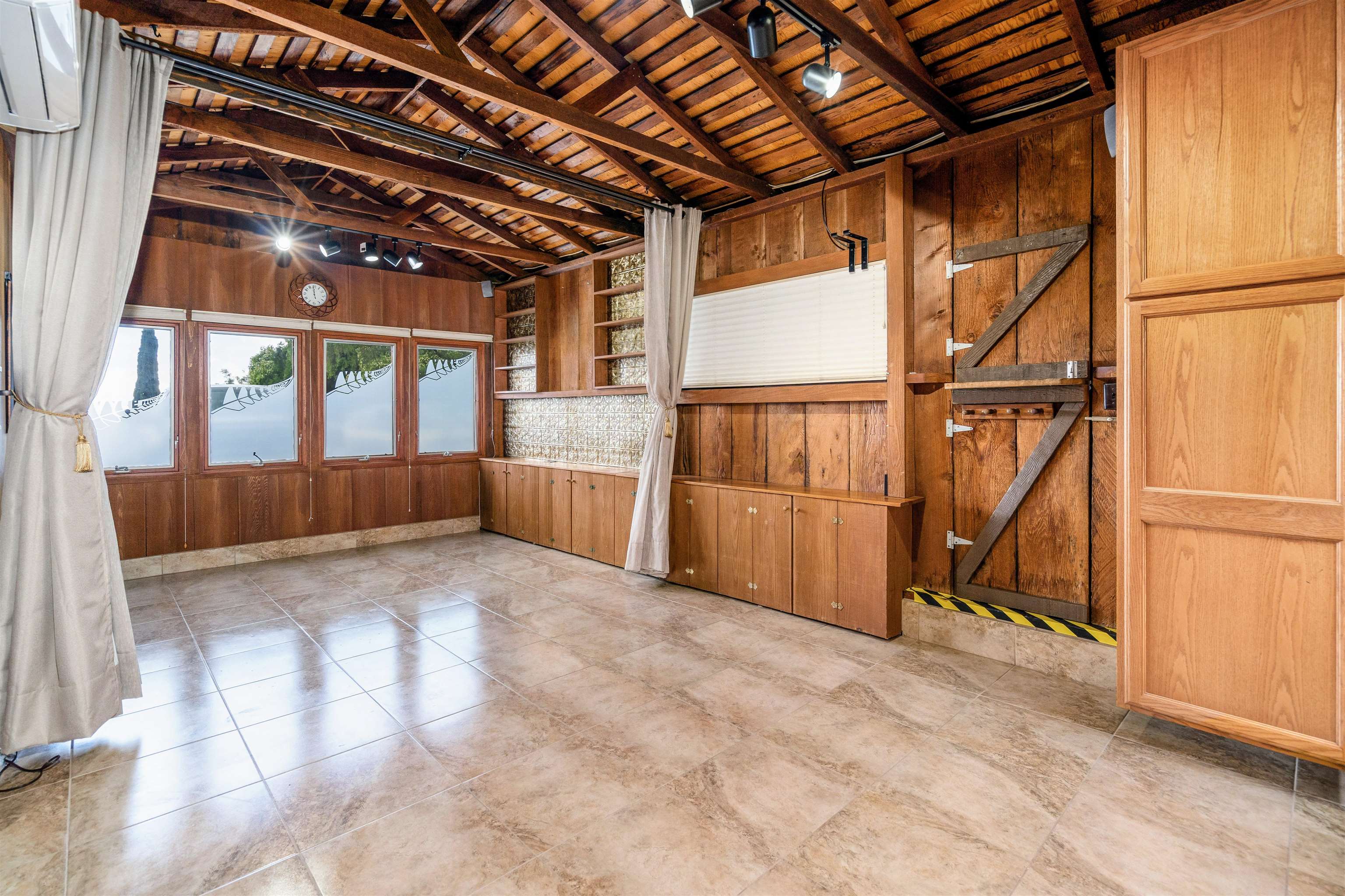 53 Maukanani Road Kula, HI 96790 - Photo 35 of 40