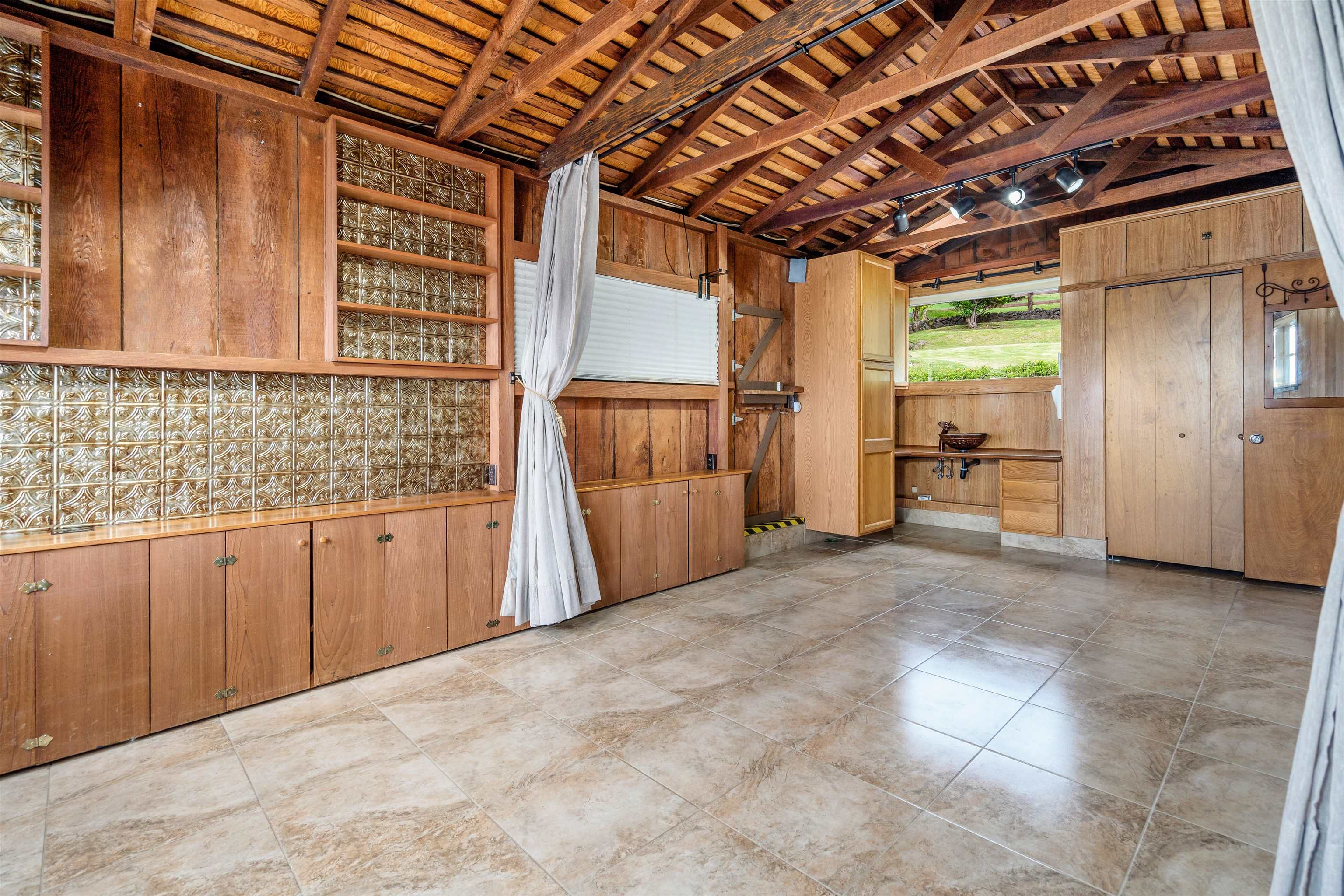 53 Maukanani Road Kula, HI 96790 - Photo 36 of 40