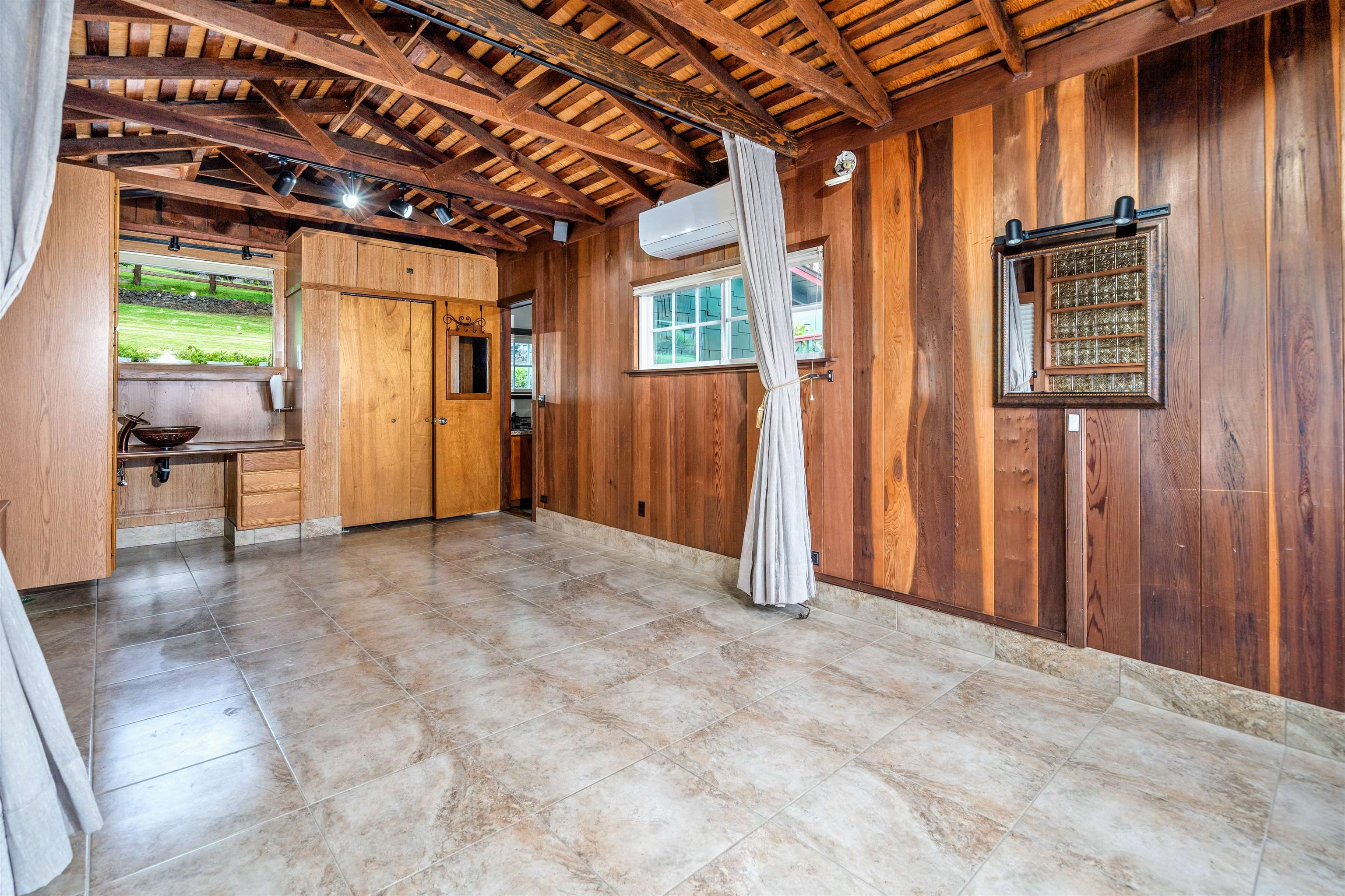 53 Maukanani Road Kula, HI 96790 - Photo 37 of 40