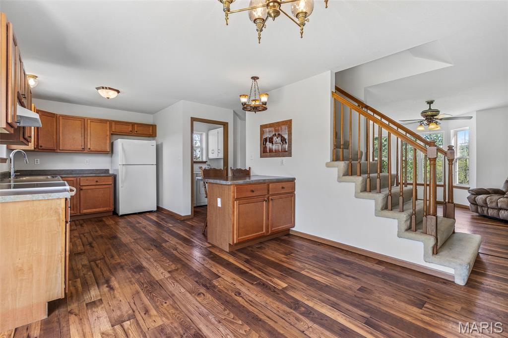 3839 State Rd P Festus, MO 63028 - Photo 5 of 44