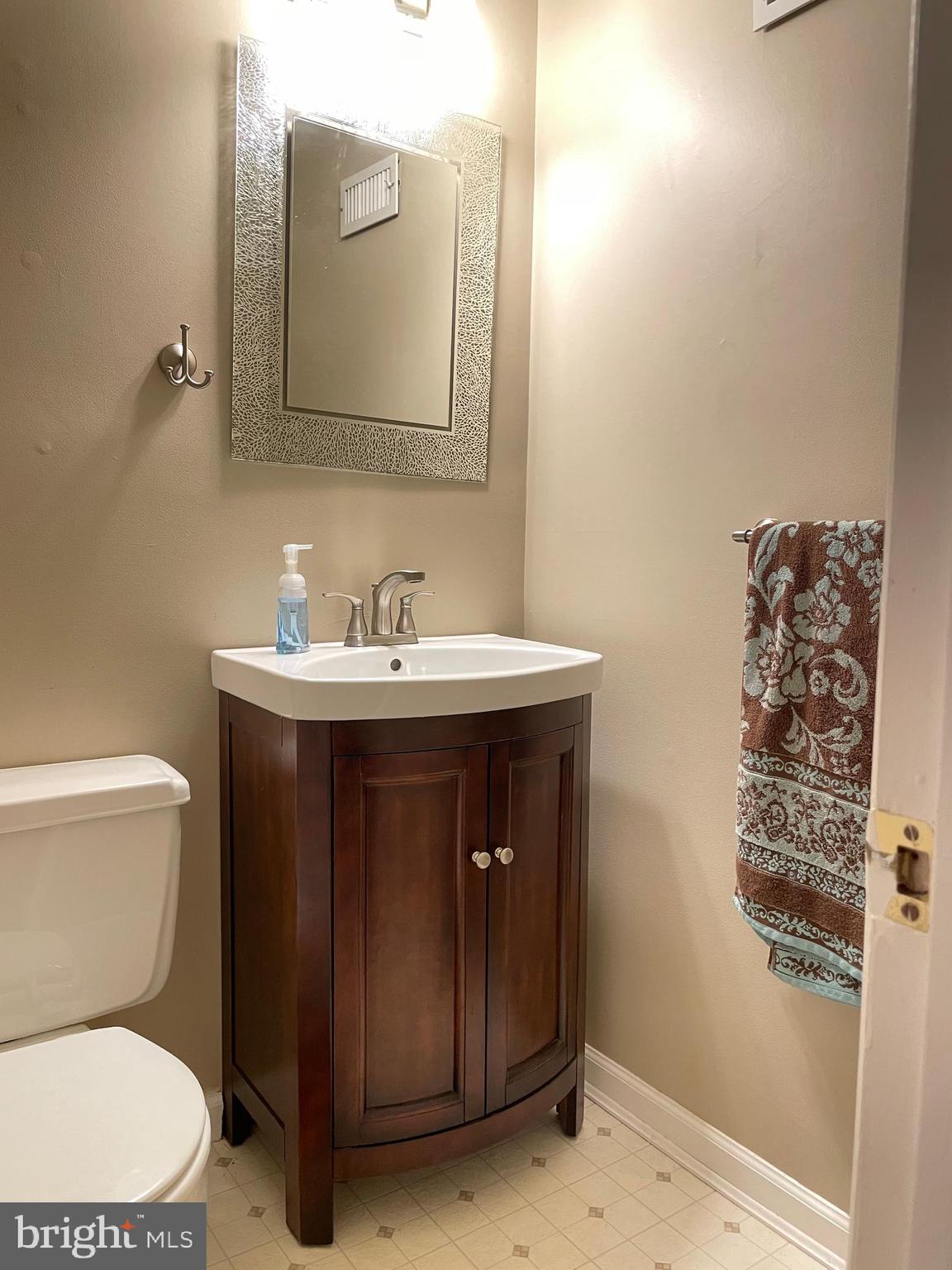 16126 Jerald Road Laurel, MD 20707 - Photo 22 of 28 Lower level half bath