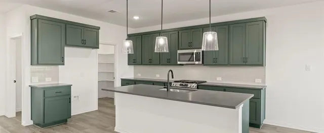 $449,000 | 737 Waterhouse Lk Drive, Anna, TX 75409