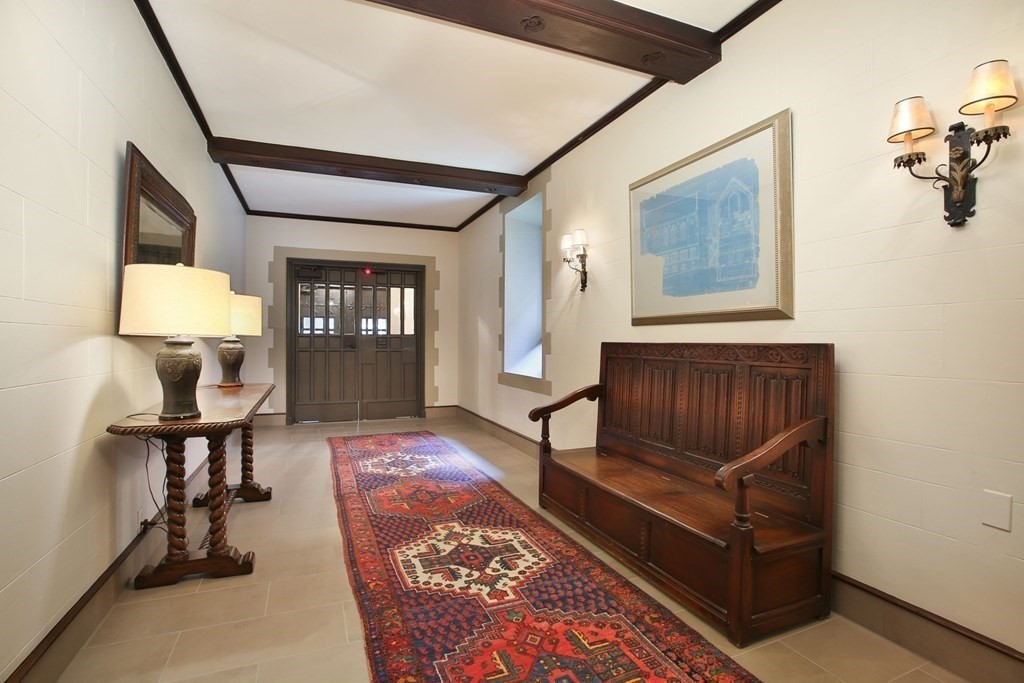 27 Chestnut Street, Unit 1A Boston, MA 02108 - Photo 15 of 16