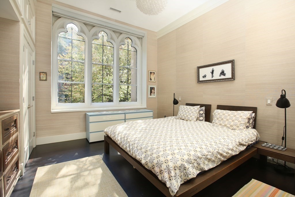 27 Chestnut Street, Unit 1A Boston, MA 02108 - Photo 8 of 16