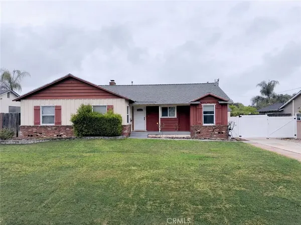 $4,275 | 836 East Whitcomb Avenue, Glendora, CA 91741