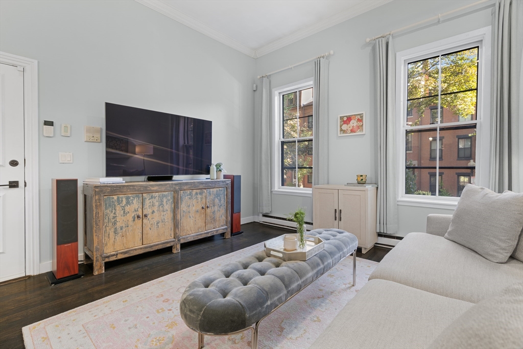 202 West Springfield Street, Unit 3 Boston, MA 02118 - Photo 3 of 12 Gallery Image 3