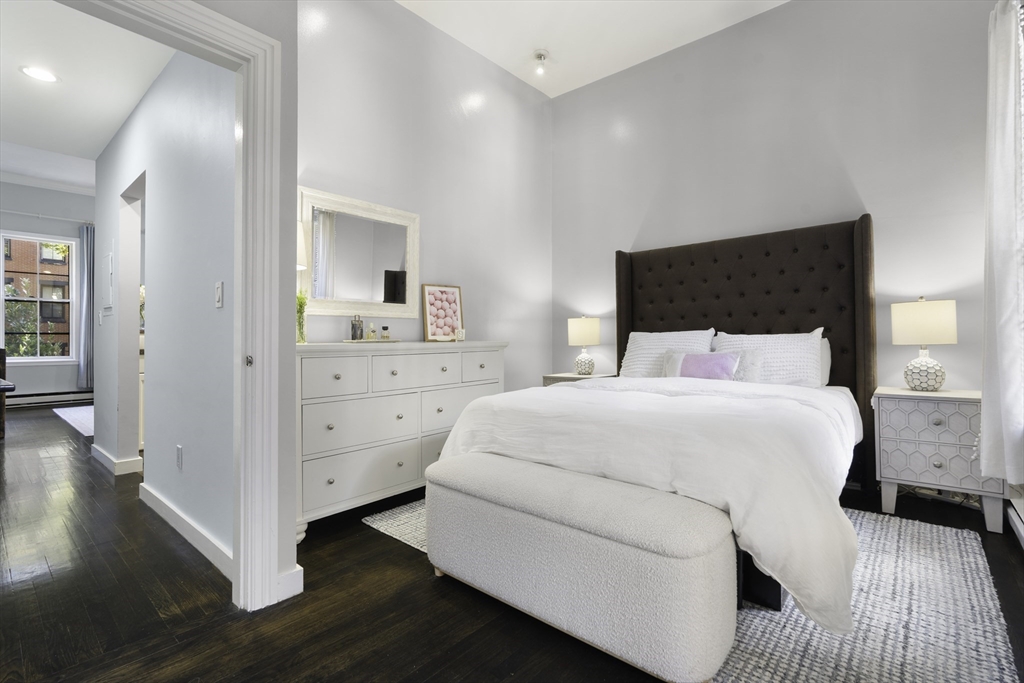 202 West Springfield Street, Unit 3 Boston, MA 02118 - Photo 7 of 12 Gallery Image 7