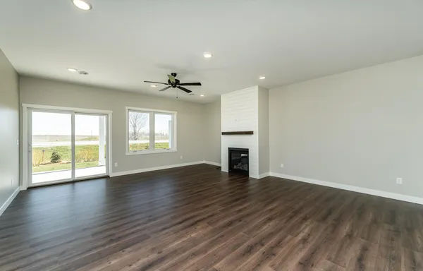 $389,900 | 158 Sandstone Drive Northwest, Eyota, MN 55934